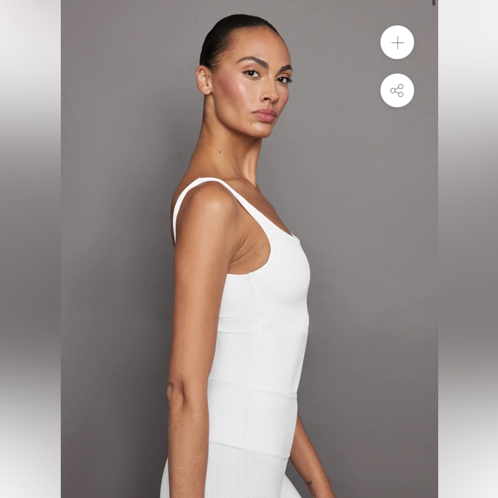 Carbone38‎ White Ribbed Tank - Picture 3 of 9